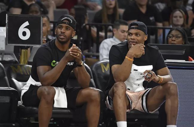 于根伟：今年我们外援的整体表现，我觉得应该能打到70分以上（于根伟：今年外援整体表现至少70分）