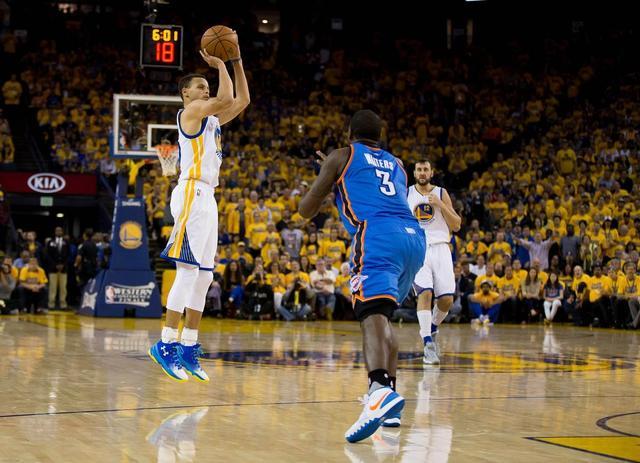 土媒：土超球员返回途中汽车突然起火，好在球员本人提前下车（土超球员返程途中座驾突发起火，所幸本人已先行下车）