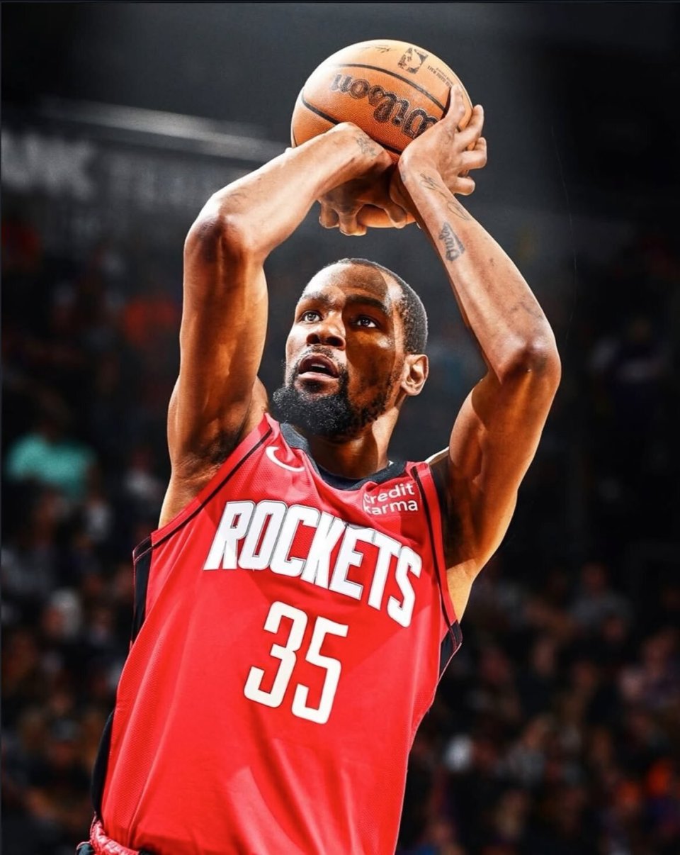 梦幻联动？GTA新作发售年曼联都夺得了联赛冠军（巧合定律？每逢GTA新作上市，曼联就拿联赛冠军）