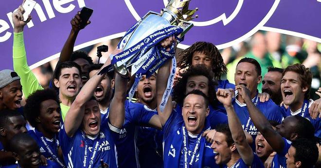 阿夫迪亚空砍37分，马刺115-102击败开拓者，福克斯37分率队稳居西部第五（阿夫迪亚37分难救主，马刺115-102擒开拓者，福克斯轰37分助队稳固西部第五）