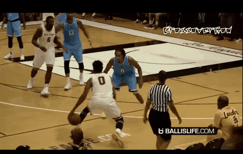 震慑对手？姆巴佩西甲已进13球，比赫罗纳全队进球还多1球（姆巴佩西甲狂轰13球，已比赫罗纳全队多进1球）