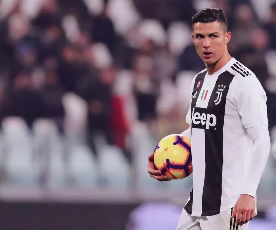 体坛：国安足协杯夺冠靠运气+签位，中超要夺冠似乎遥不可及（体坛解析：国安足协杯捧杯多赖签运，中超问鼎前景渺茫）