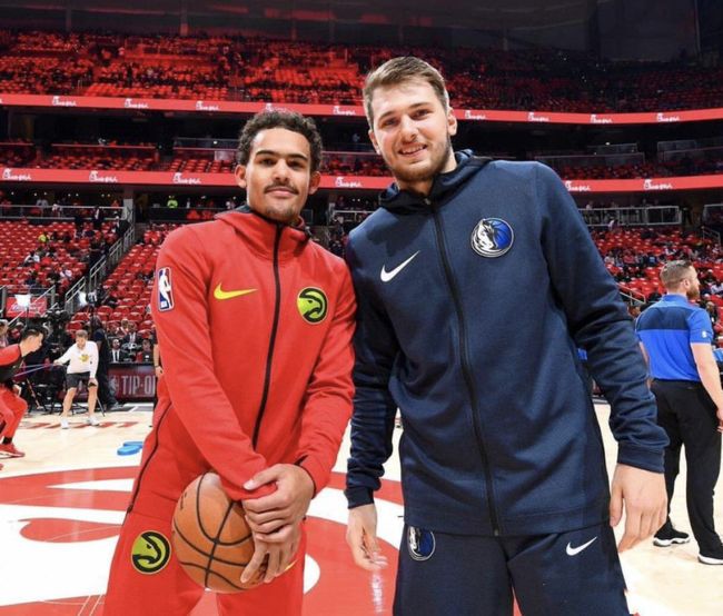 里维拉：10号位球员已经消失；莱奥非常出色应该让他安静踢球（里维拉：传统10号已成历史；莱奥天赋异禀，应让他安静踢球）