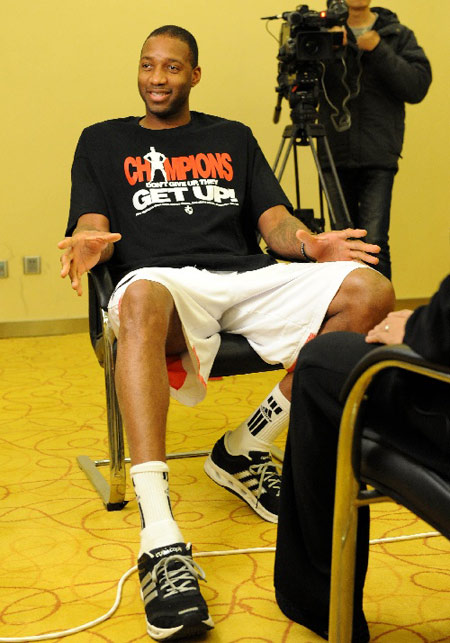 萨内蒂谈何塞普车祸事件：意外总是难免的，我们都会支持他（萨内蒂谈何塞普遭遇车祸：意外难免，我们会共同支持他）