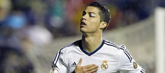 卡萨诺：孔蒂无论做什么都会被人挑刺，但那不勒斯现排名第一（卡萨诺：孔蒂做什么都有人挑刺，但那不勒斯暂居榜首）