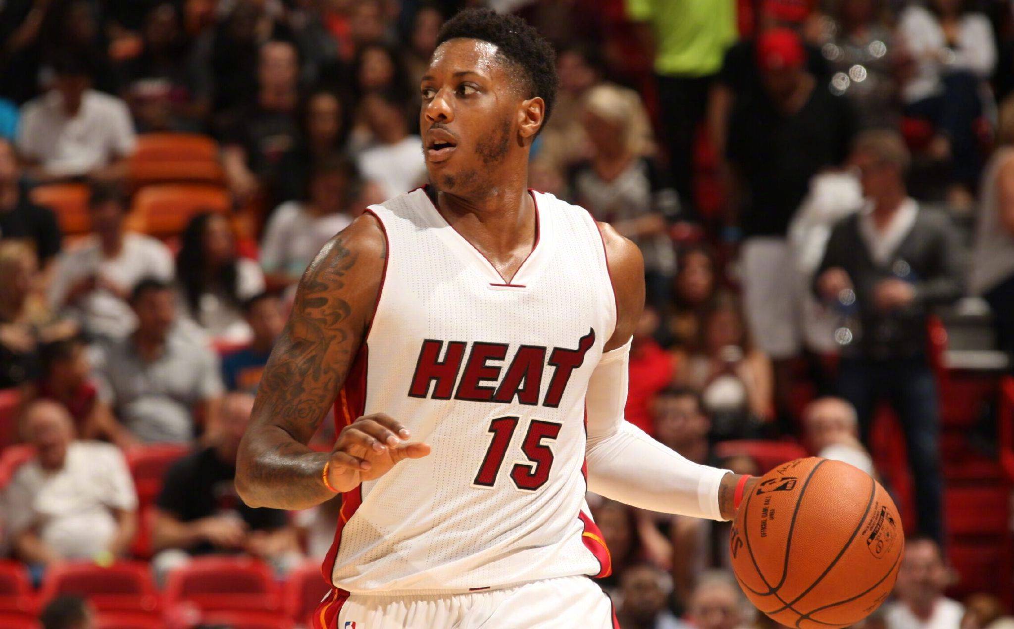 38岁后单赛季为意甲升班马攻入至少4球，瓦尔迪是历史第二人（年满38岁后单季为意甲升班马至少进4球，瓦尔迪位列历史第二）