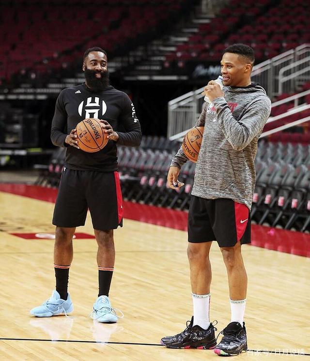 德转列阿森纳+拜仁历史最贵阵容：萨卡、穆西亚拉、凯恩领衔（德转公布阿森纳与拜仁史上最贵阵容：凯恩、萨卡、穆西亚拉领衔）