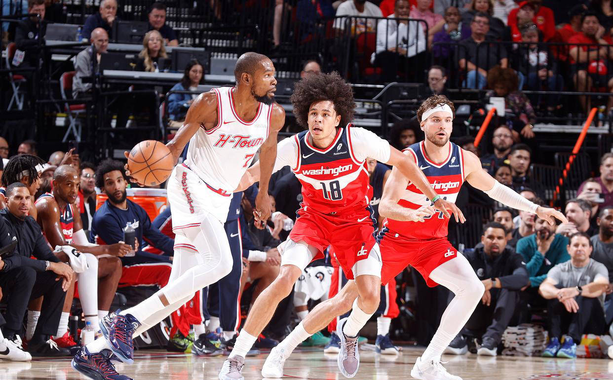 中超比赛焦点：北京国安迎战青岛队,（中超焦点之战：北京国安对决青岛队）