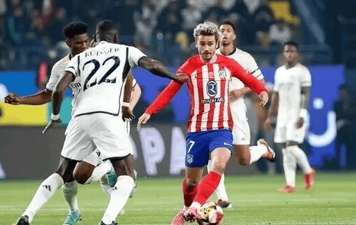 太阳报：阿尔德韦雷尔德参加比利时蒙面歌手后，又参演了电影